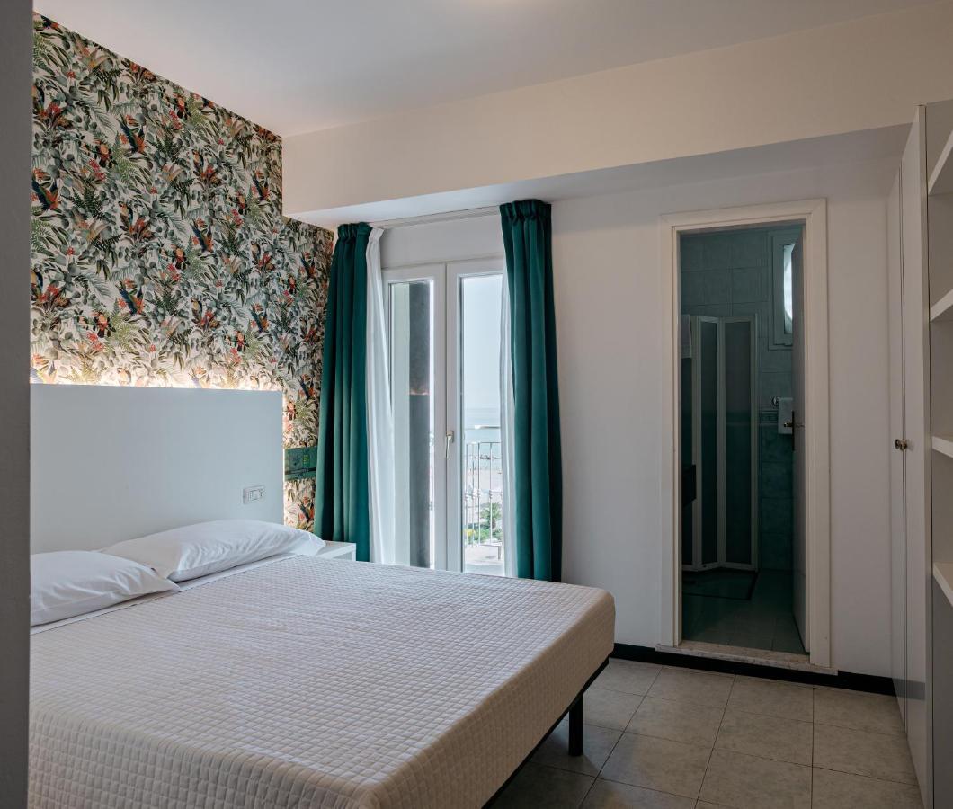 Solemare Hotel E Residence Misano Adriatico Ngoại thất bức ảnh