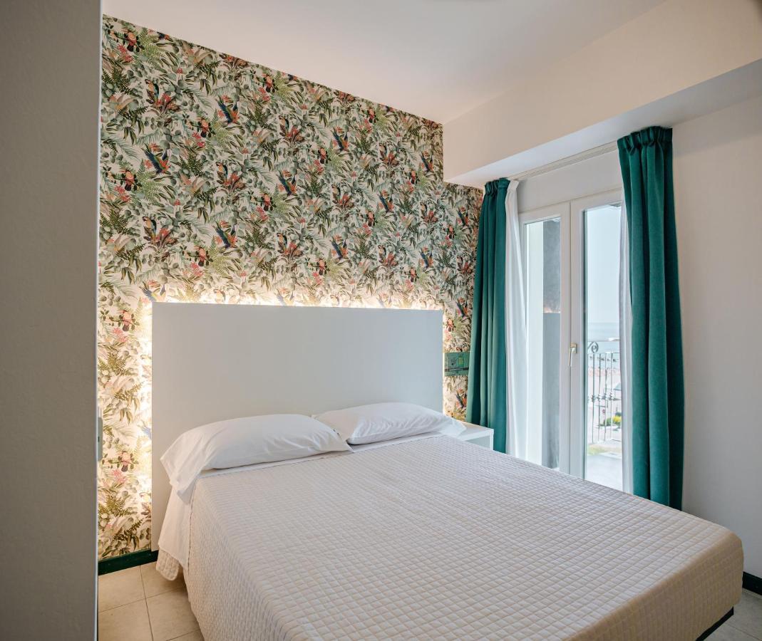 Solemare Hotel E Residence Misano Adriatico Ngoại thất bức ảnh