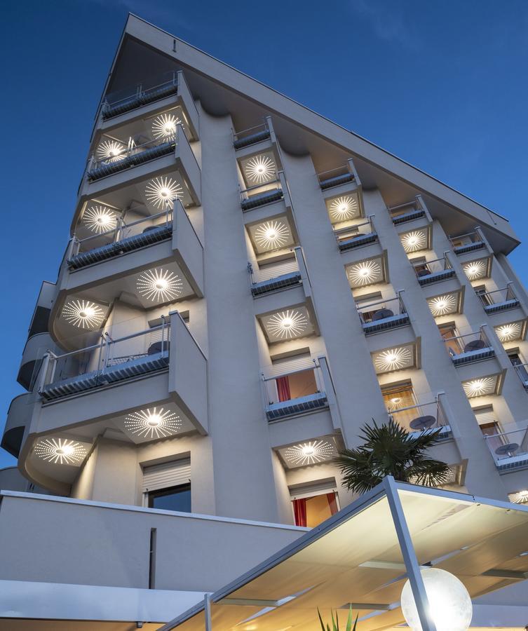 Solemare Hotel E Residence Misano Adriatico Ngoại thất bức ảnh